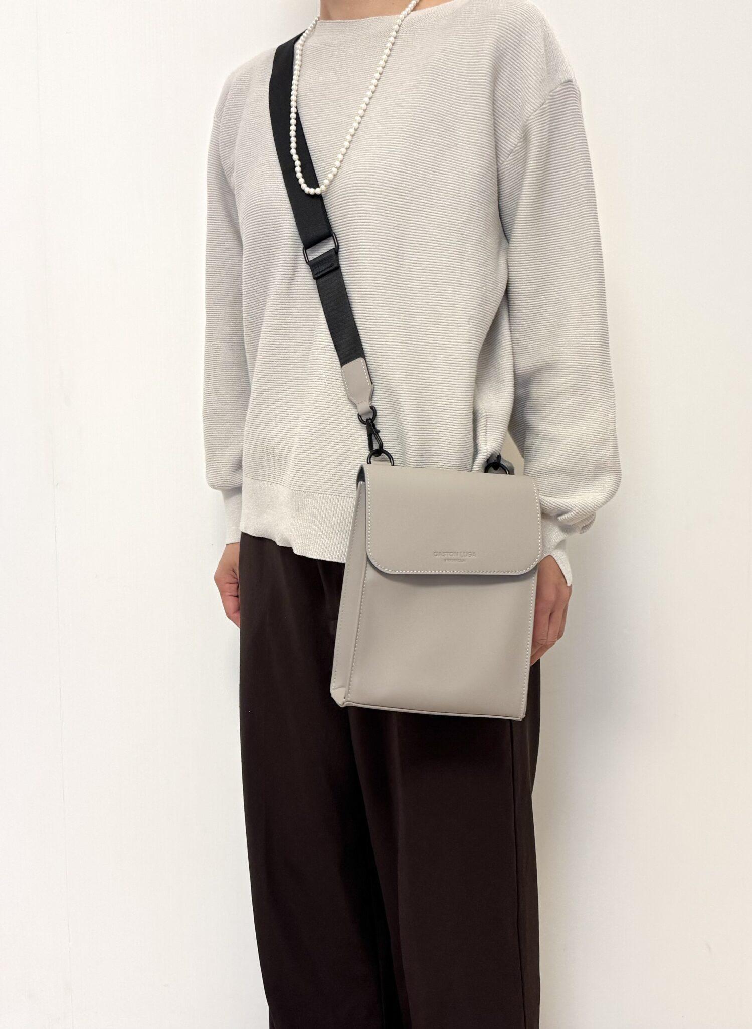 Spläsh ID Crossbody 着用イメージ