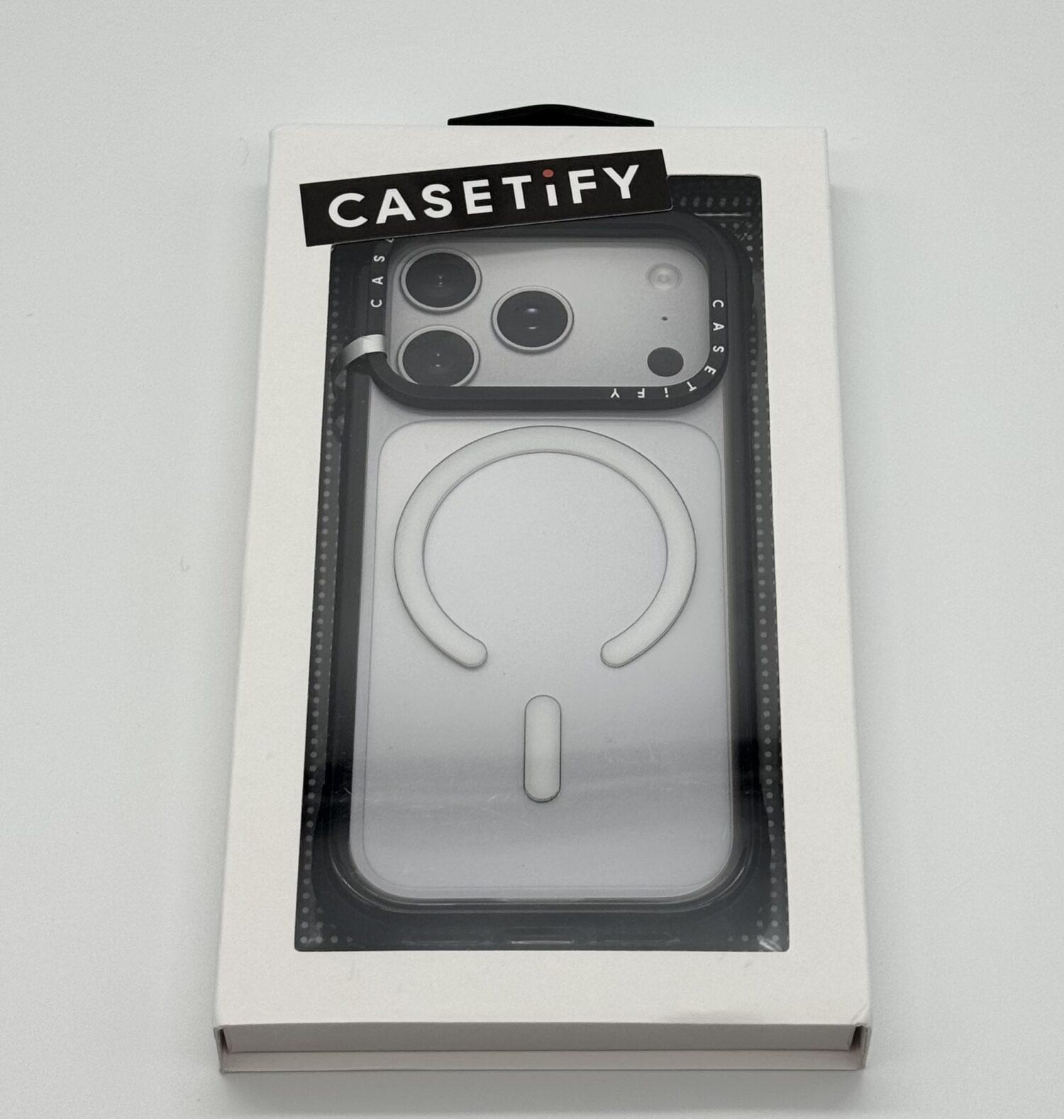 CASETiFY ウルトラインパクトケースのパッケージ外観